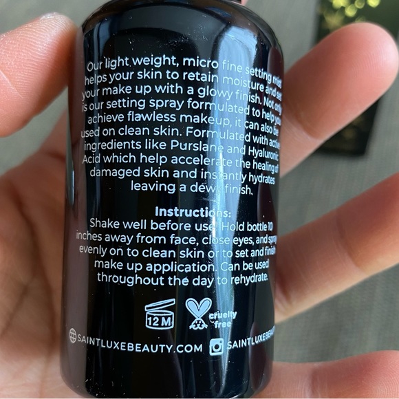 NIB Full Size Saint Luxe Setting Spray Setting RETAIN MOISTURE GLOWY Makeup - Picture 4 of 10